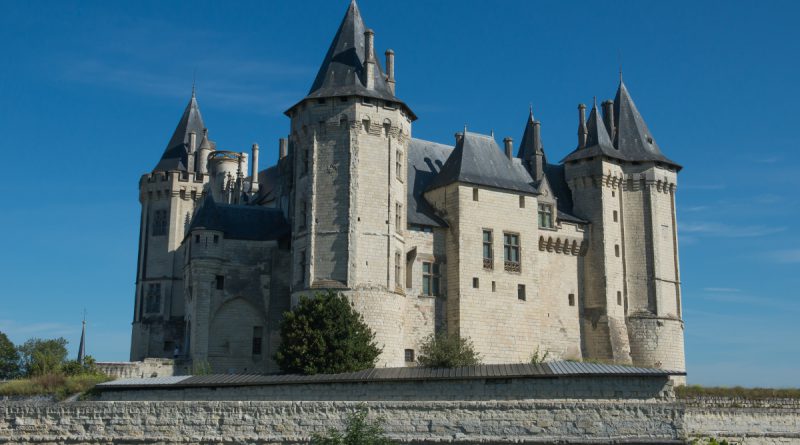Замок Сомюр во Франции